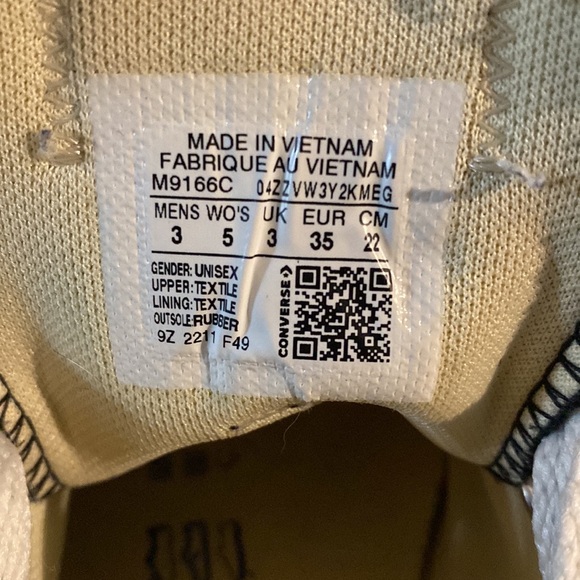 Converse - Picture 4 of 4